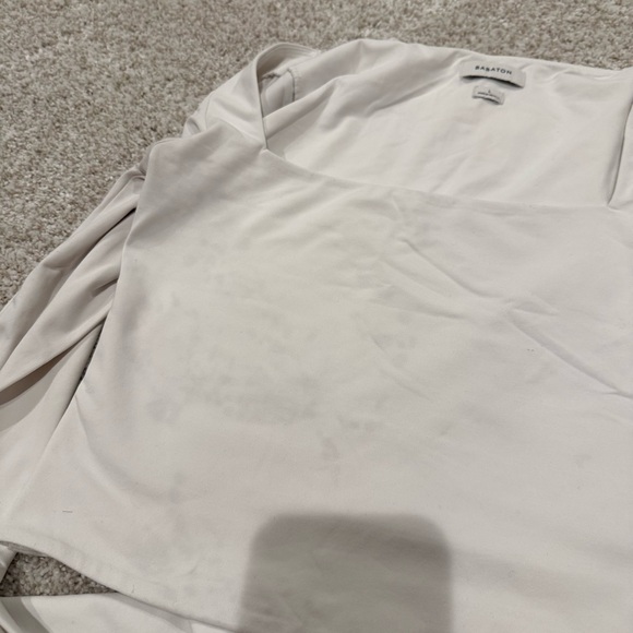 Aritzia Babaton Contour Long Sleeve Top - Picture 8 of 8
